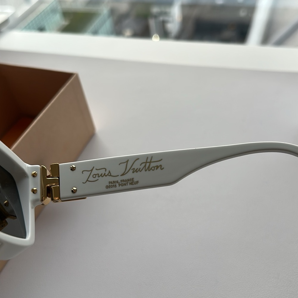 Louis Vuitton 1.1 Millionaire sunglasses - White Acetate (Z1166W 9F1) - Picture 8 of 12